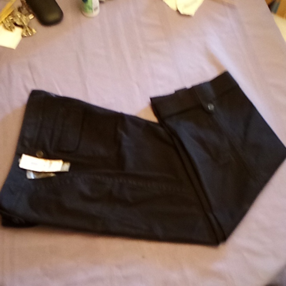 $49.00 - NWT - CHARTER CLUB CLASSIC FIT BLACK STRAIGHT LEG CROPPED PANTS SIZE 10